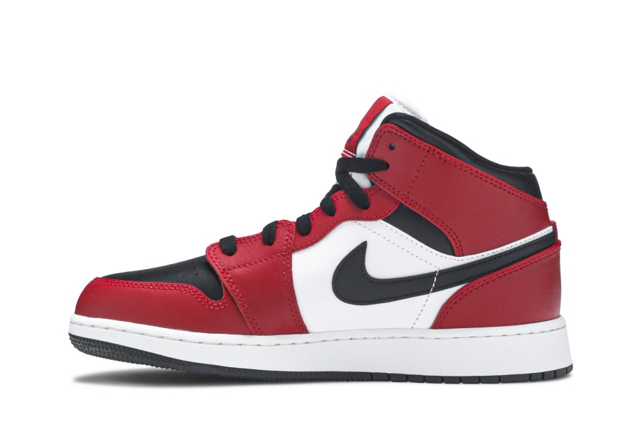 Air Jordan 1 Mid Gs Chicago Black Toe