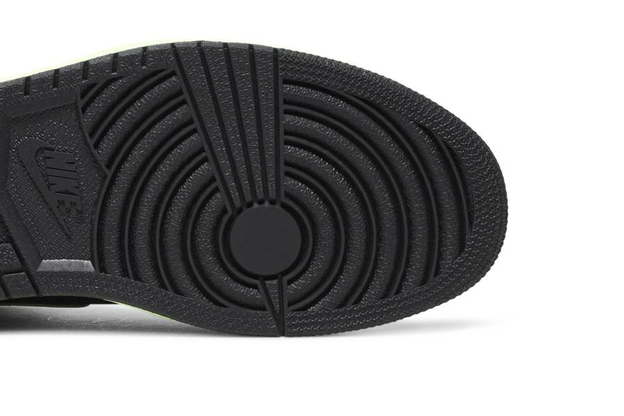 Air Jordan 1 Retro High Style Tokyo Bio Hack