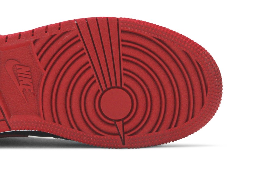 Air Jordan 1 Mid Gs Zabranjen