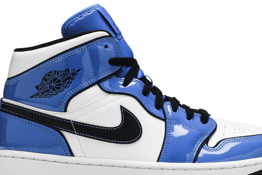 Air Jordan 1 Mid Se Signal Blue