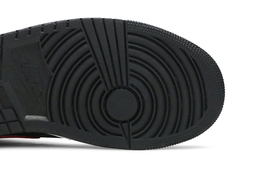 Air Jordan 1 Mid Chile Red