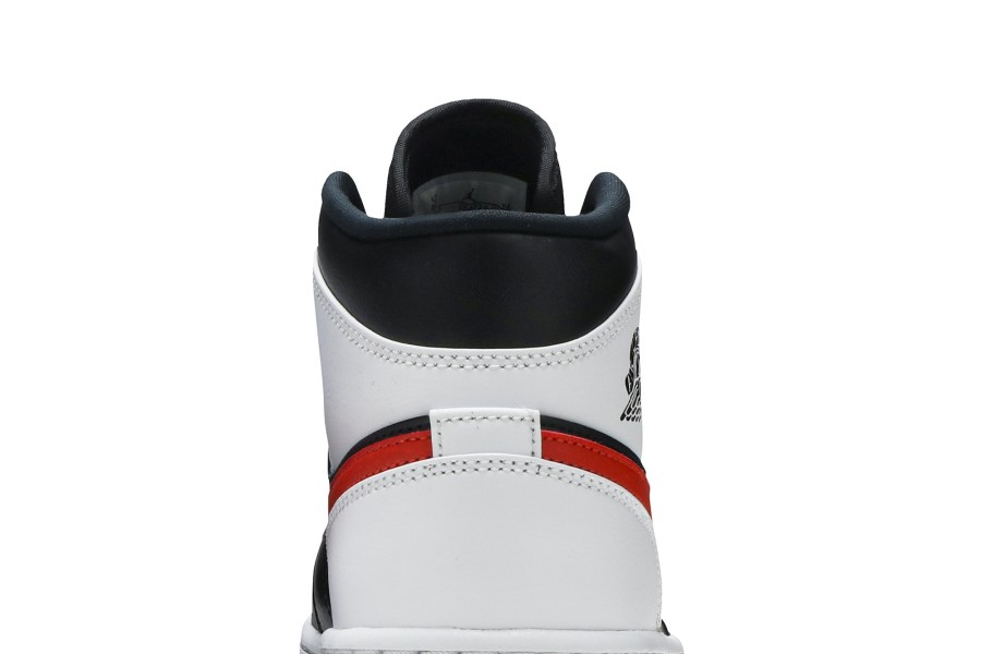 Air Jordan 1 Mid Chile Red