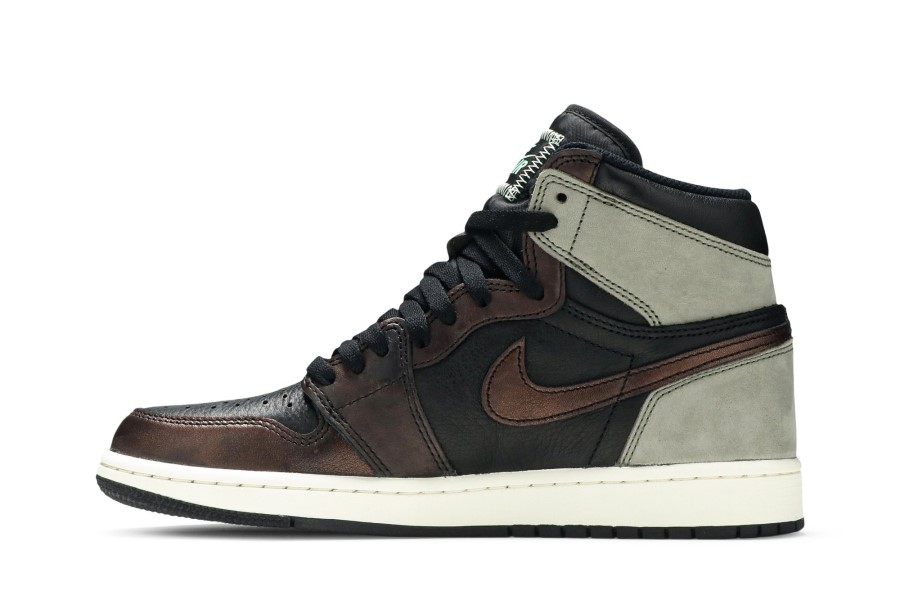 Air Jordan 1 Retro High And Patina