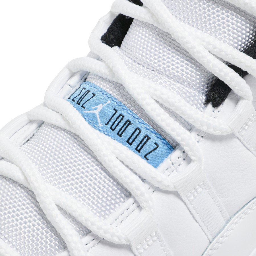 Air Jordan 11 Retro Low Legend Style Blue