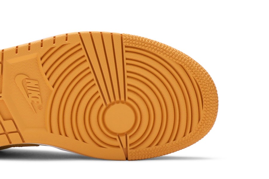 Wmns Air Jordan 1 Low Yellow Strike