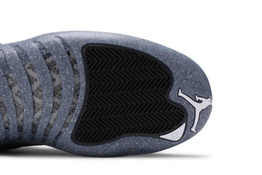 Air Jordan 12 Utility Grind