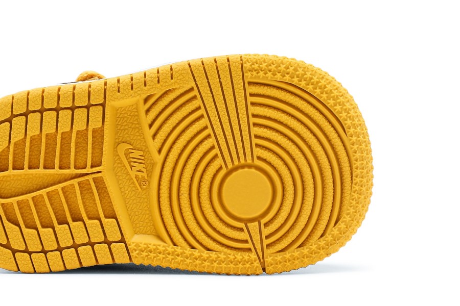 Air Jordan 1 Retro High And Td Pollen