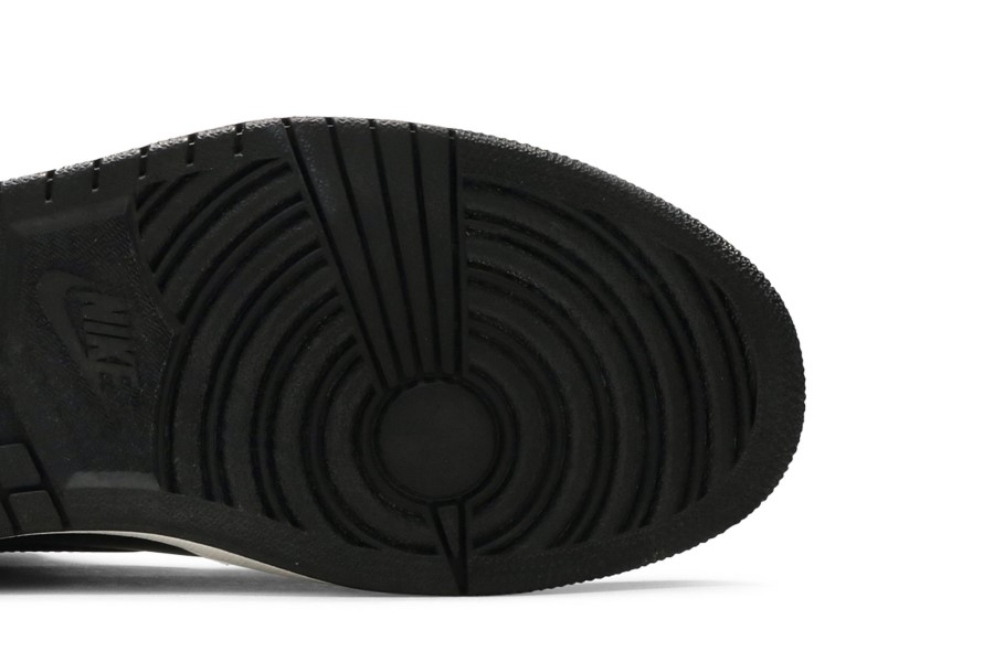 Air Jordan 1 Retro Visoki Crni Patent