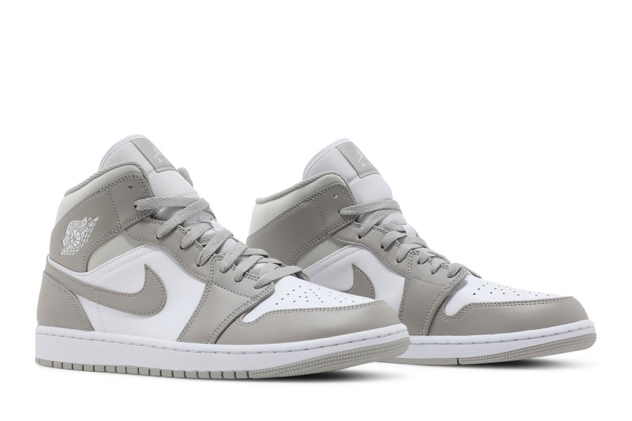 Air Jordan 1 Mid College Grey