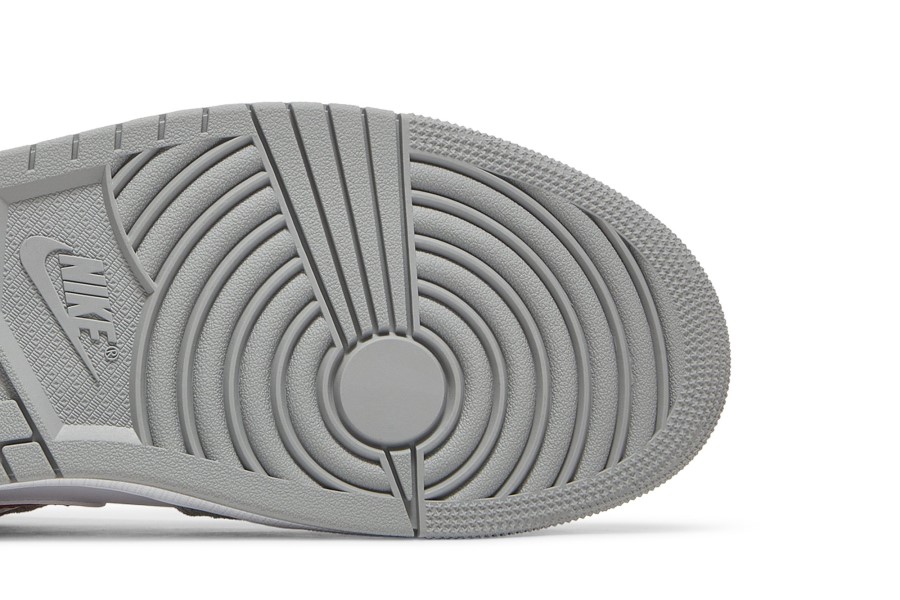 Air Jordan 1 Low Se Light Smoke Grey Gym Red