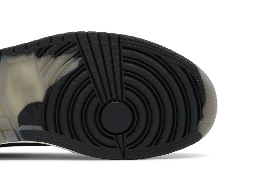 Zrak Jordan 1 Visoki Element Gore-tex Crna čestica Siva