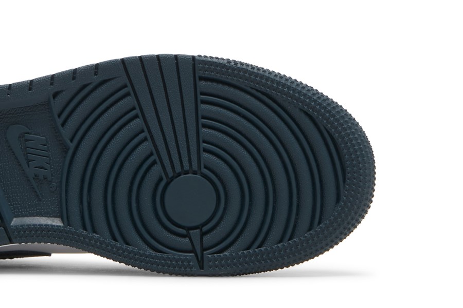 Air Jordan 1 Mid GS Oružarna Mornarica