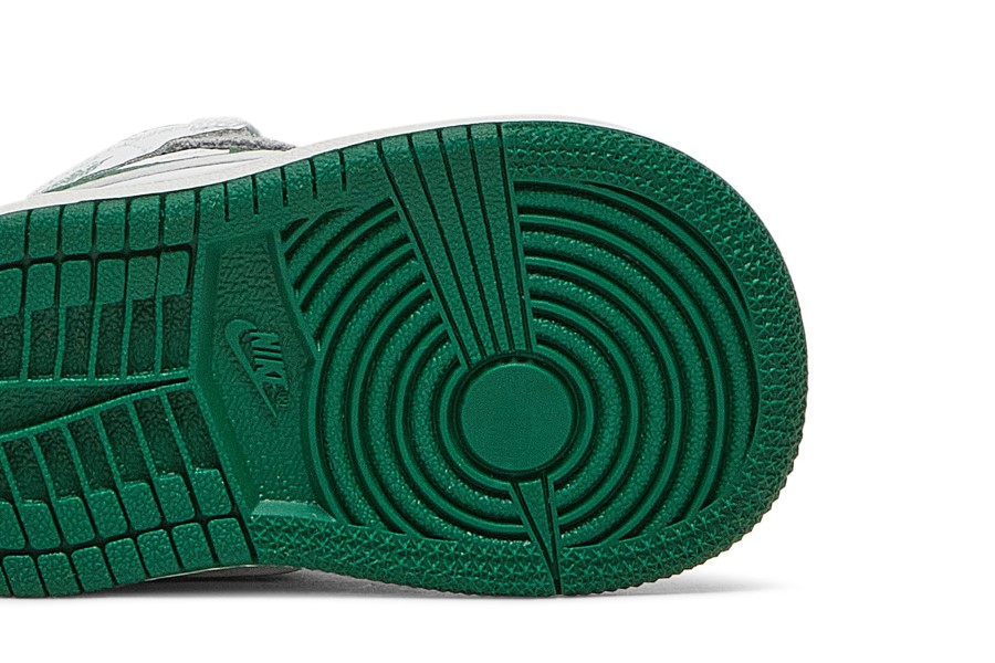 Zrak Jordan 1 Mid Se Td Siva Bor Zelena