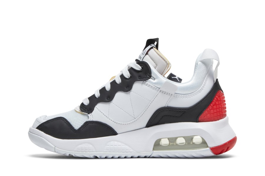 Jordan Ma2 Svijetlo Dimno Siva Sveučilišna Crvena