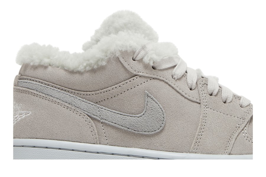 Wmns Air Jordan 1 Low Se Sherpa Fleece