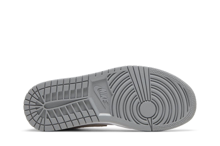 Wmns Air Jordan 1 Mid Se čestica Siva