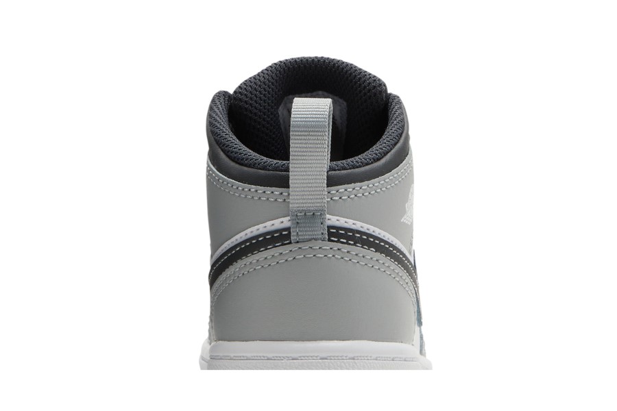 Air Jordan 1 Mid Td Svijetlo Dimno Siva