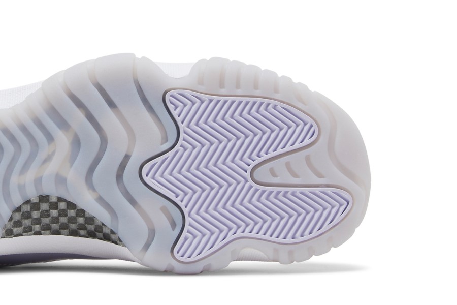 Wmns Air Jordan 11 Retro Low Pure Violet