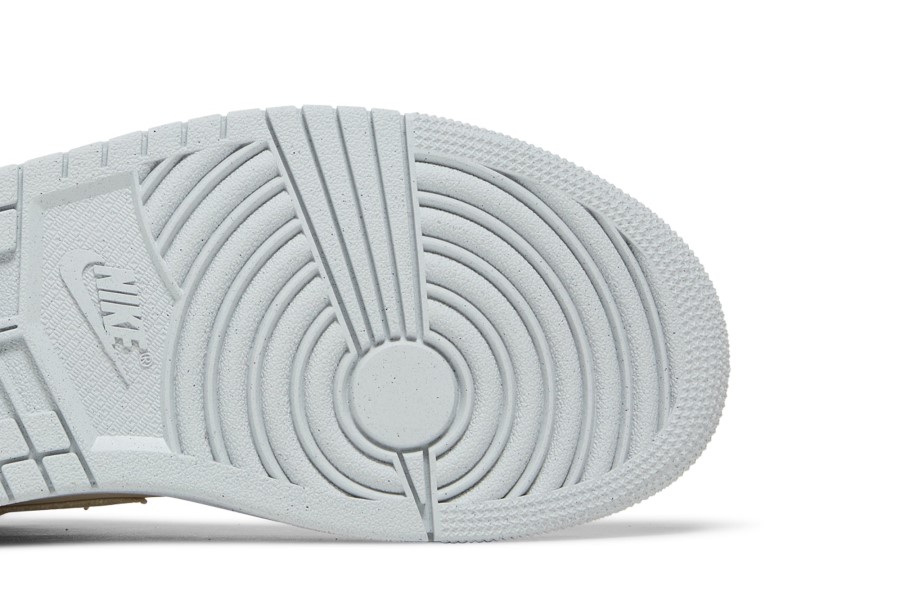 Wmns Air Jordan 1 Mid Se Sanddrift