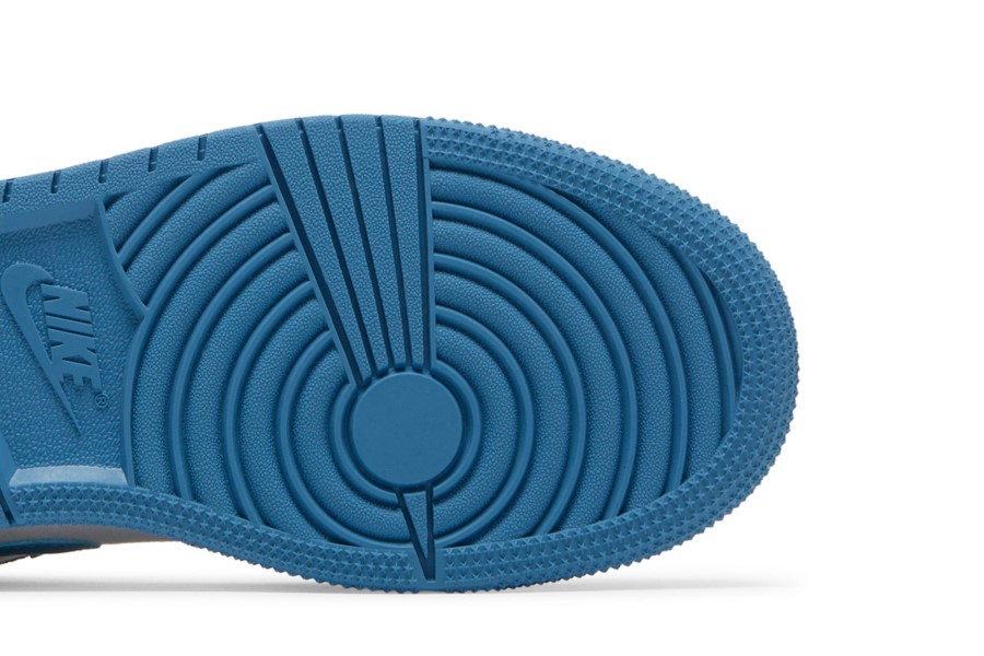 Air Jordan 1 Low Gs Isprani Traper