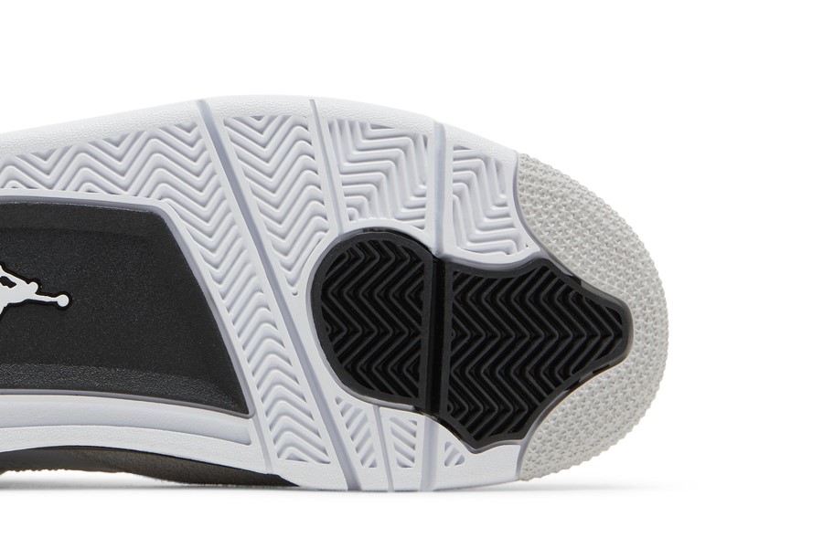 Air Jordan 4 Retro Stil Vojnički Crni