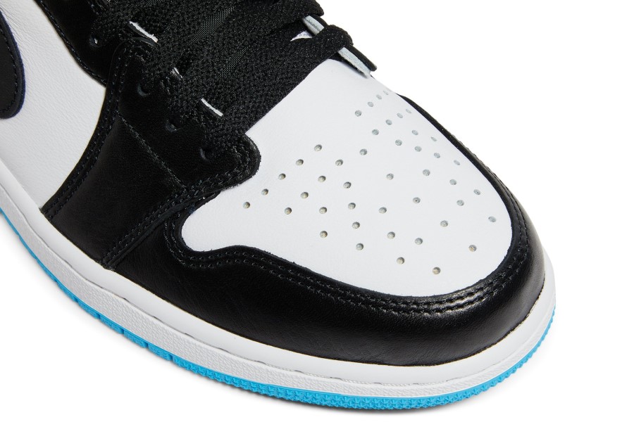 Air Jordan 1 Retro Low I Unc