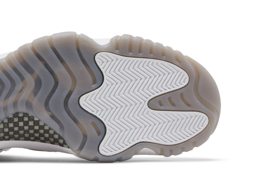 Air Jordan 11 Retro Low Ie Svijetlo Orewood Brown