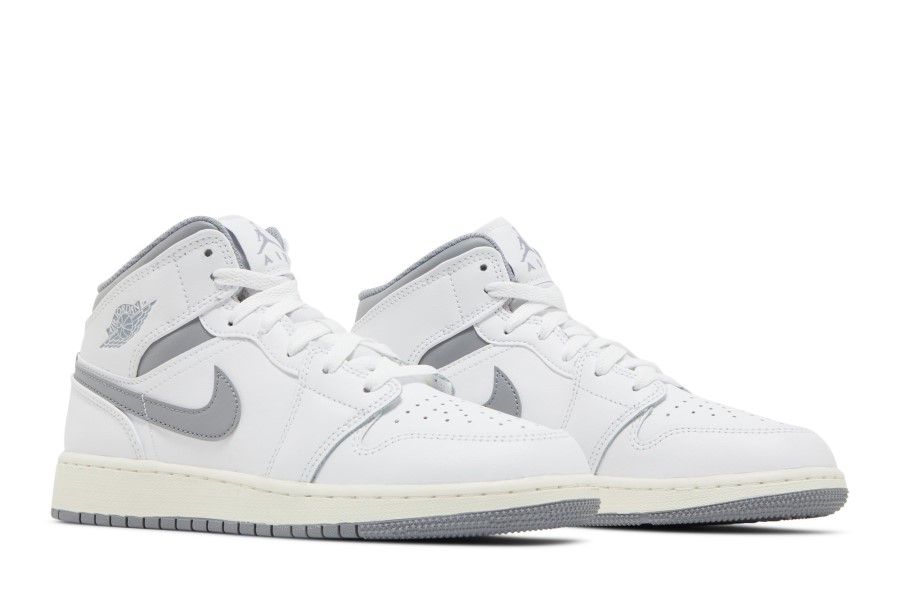 Air Jordan 1 Mid Gs Neutralno Siva