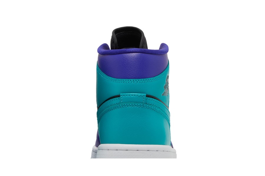 Wmns Air Jordan 1 Srednje Crno Grožđe