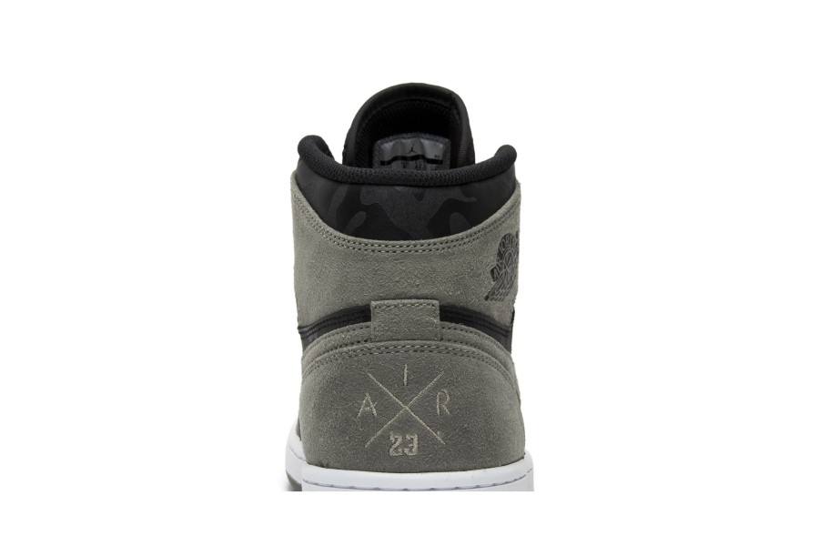 Air Jordan 1 Retro High Premium Shadow Camo