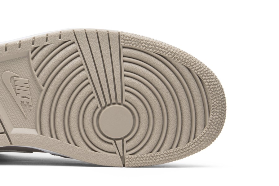 Zrak Jordan 1 Pustinjski Pijesak