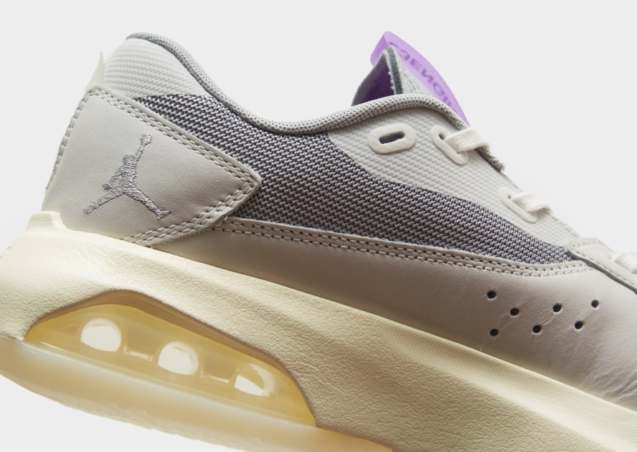 Air Jordan 200e Bijeli