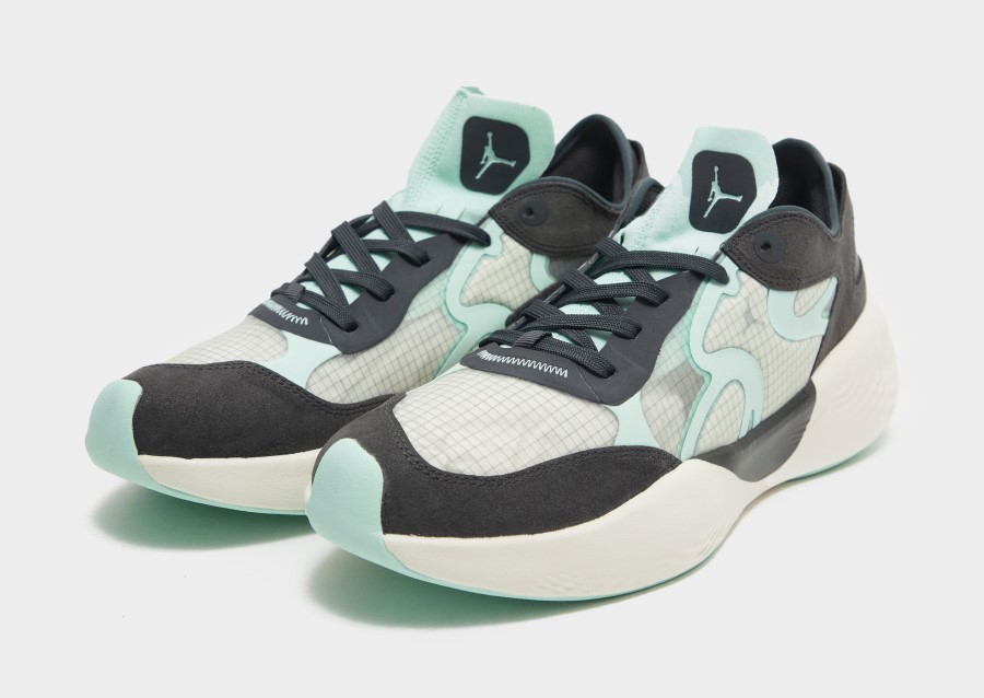 Air Jordan Delta 3 Nisko Siva