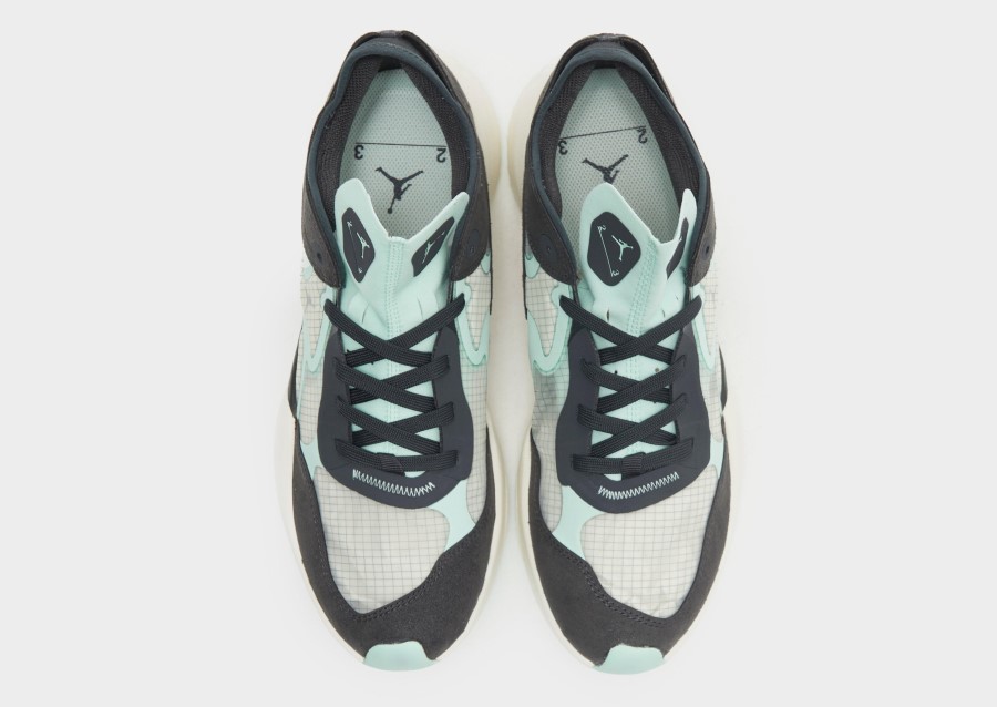 Air Jordan Delta 3 Nisko Siva