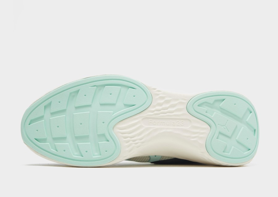 Air Jordan Delta 3 Nisko Siva