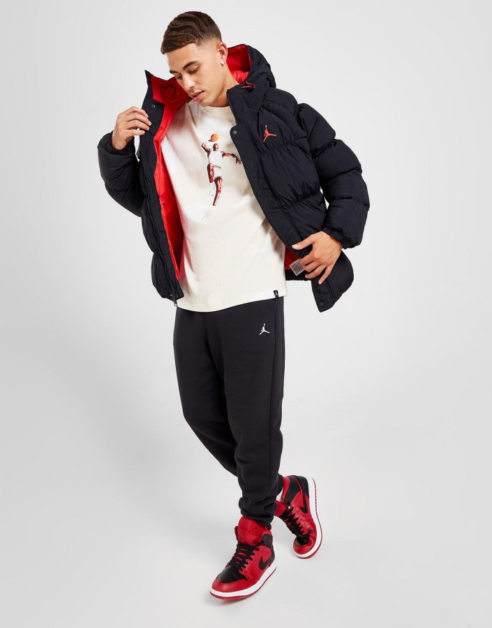 Jordan Esencijalna Podstavljena Jakna Crna