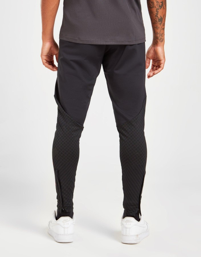 Jordan Paris Saint Germain Strike Trenirke Crne