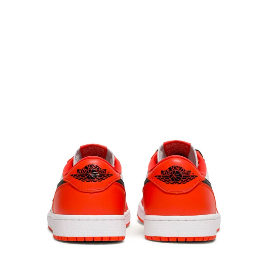 Air Jordan 1 Niska I Neutralna Siva (2021.)