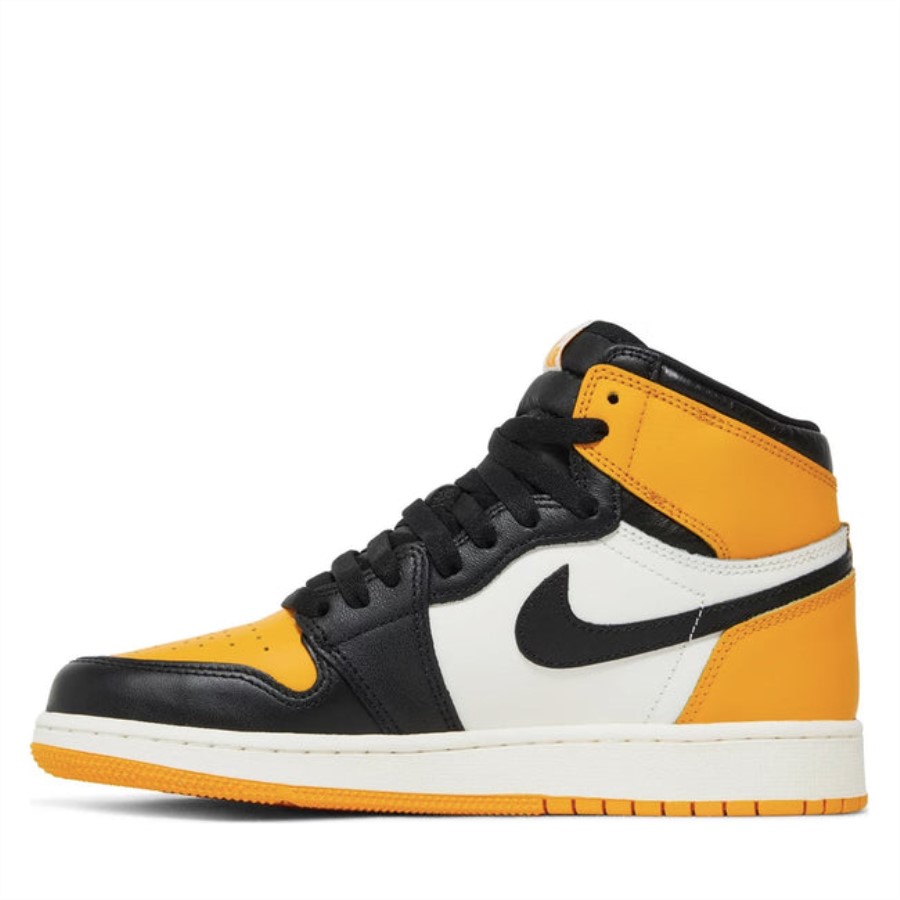 Air Jordan 1 Retro High And Taxi(gs)
