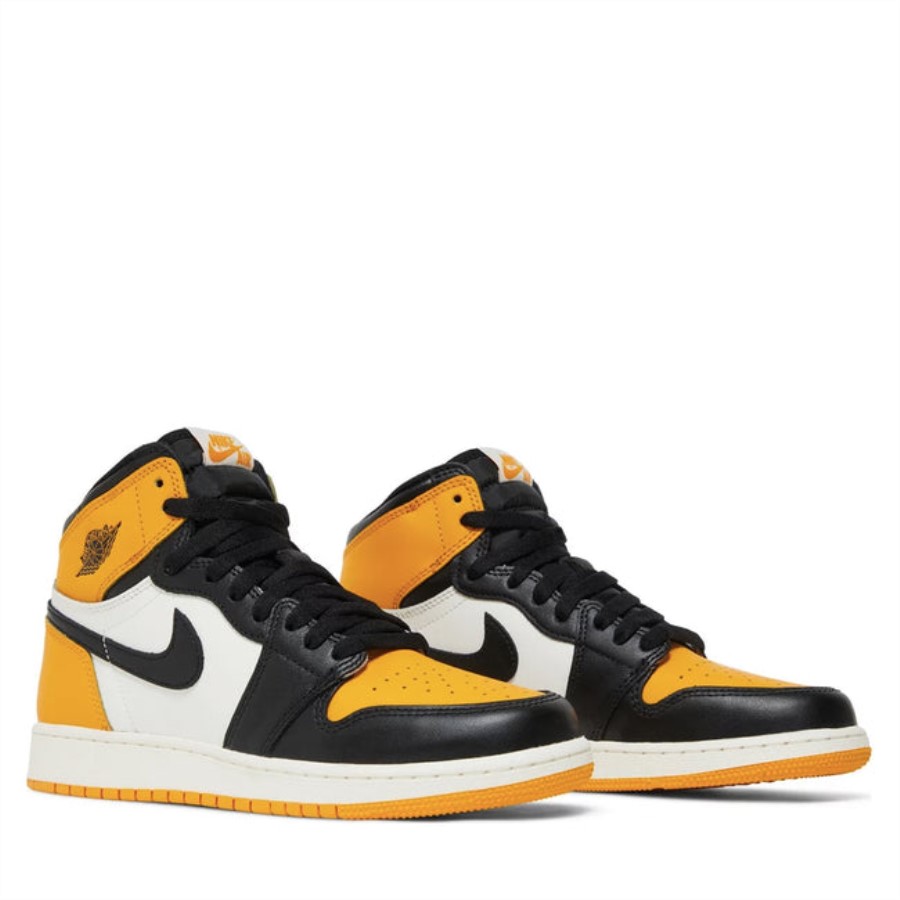 Air Jordan 1 Retro High And Taxi(gs)
